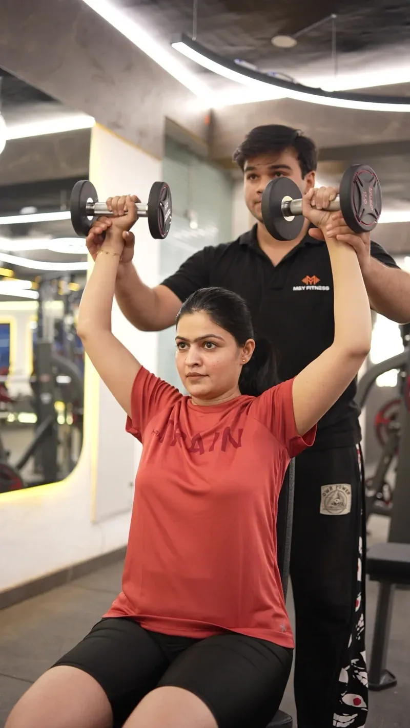 A member training in the M&Y website video poster